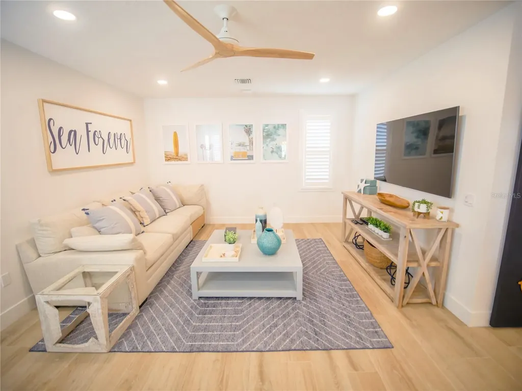111 6th Street N Bradenton Beach FL 34217