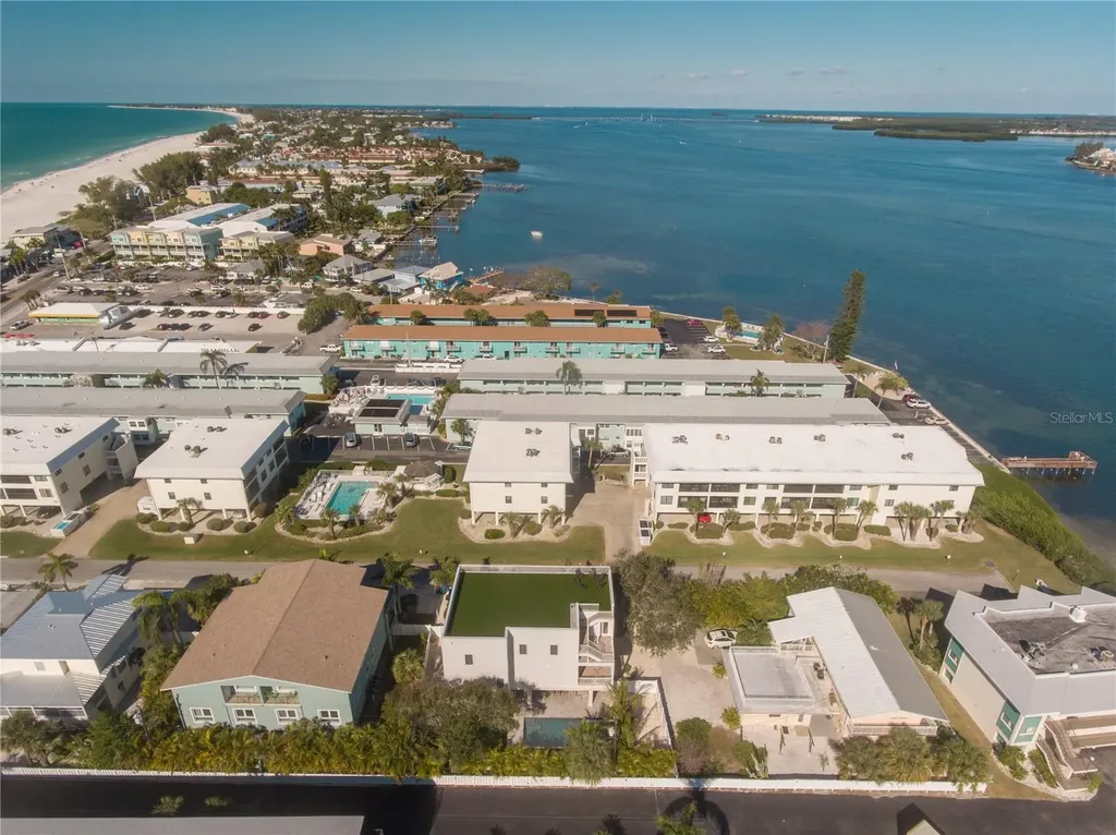 111 6th Street N Bradenton Beach FL 34217