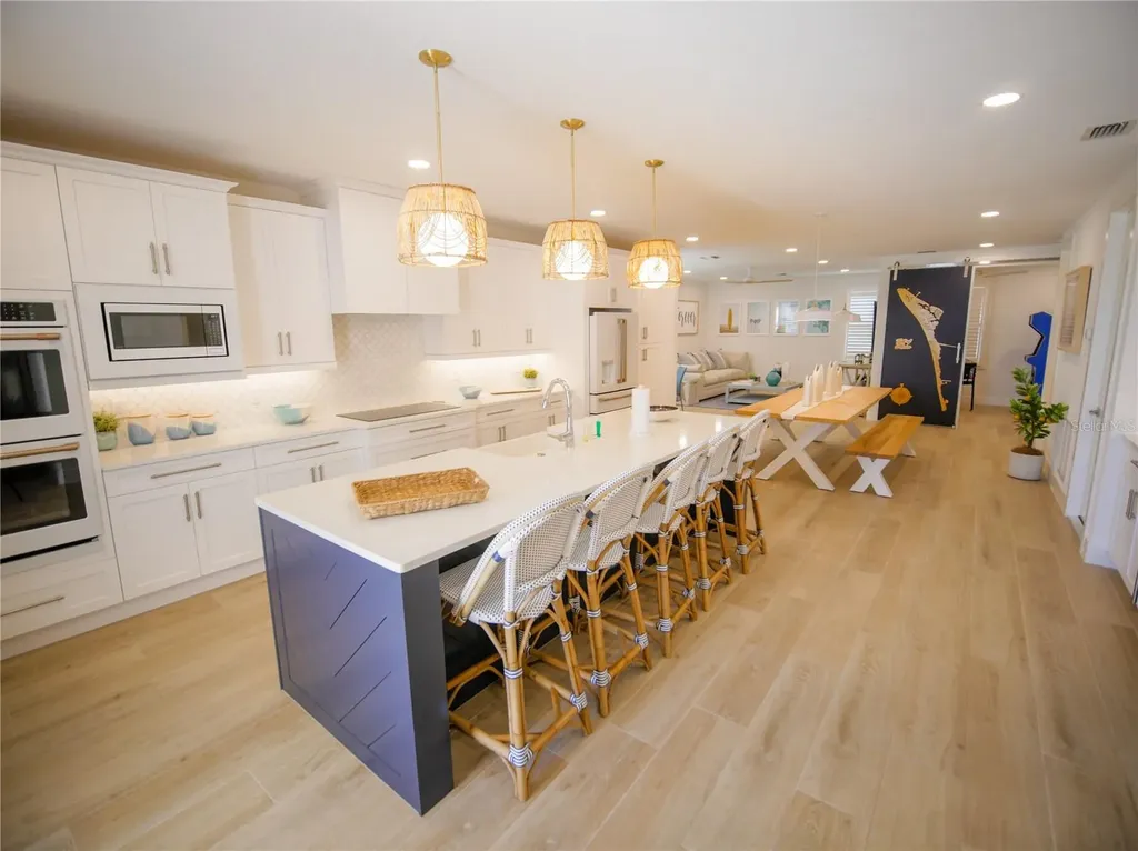 111 6th Street N Bradenton Beach FL 34217