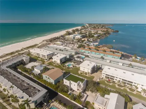 111 6th Street N Bradenton Beach FL 34217