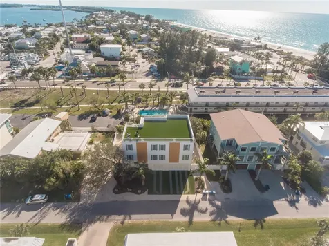 111 6th Street N Bradenton Beach FL 34217