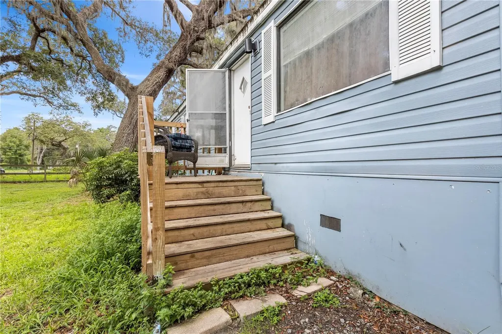 2712 Berdetta Street Leesburg FL 34748