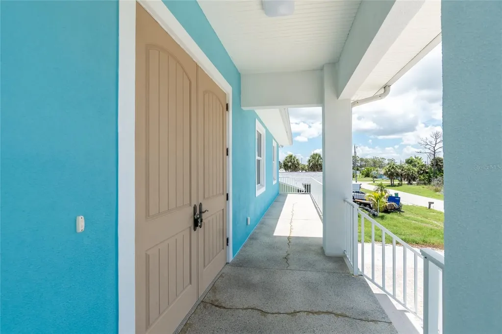 1930 Massachusetts Avenue Englewood FL 34224