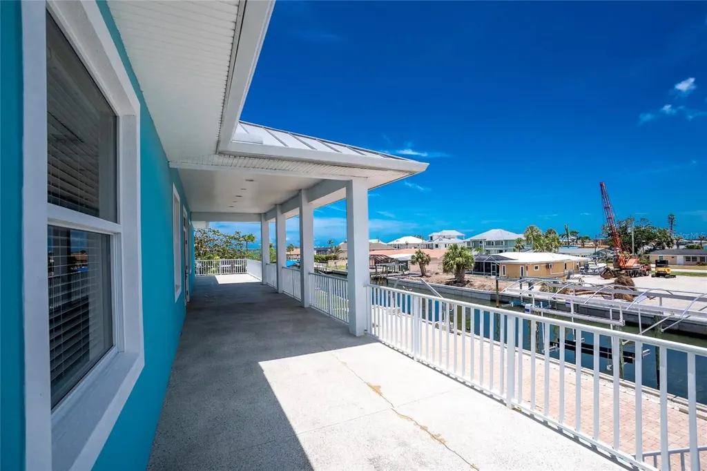1930 Massachusetts Avenue Englewood FL 34224