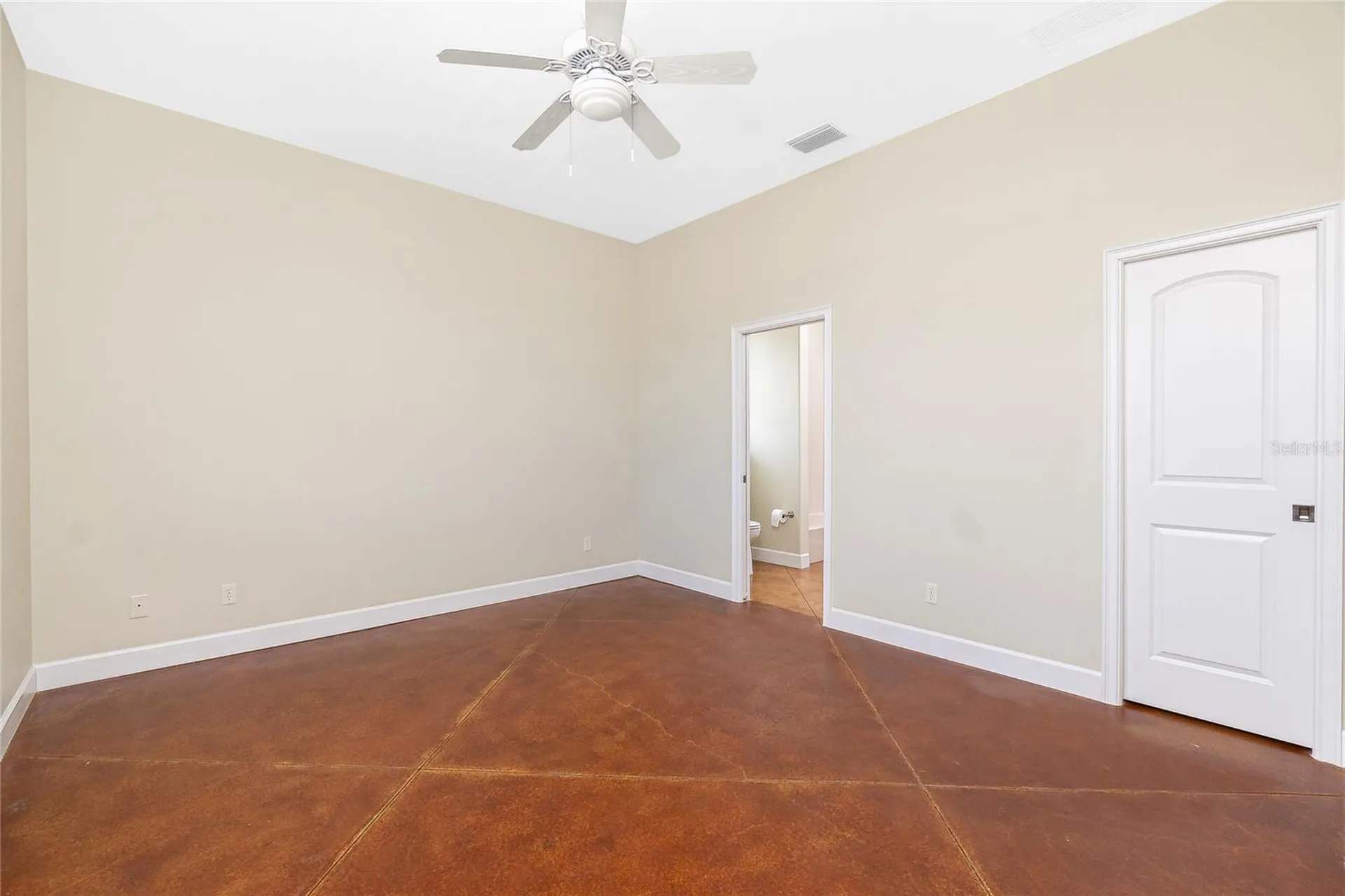 1930 Massachusetts Avenue Englewood FL 34224