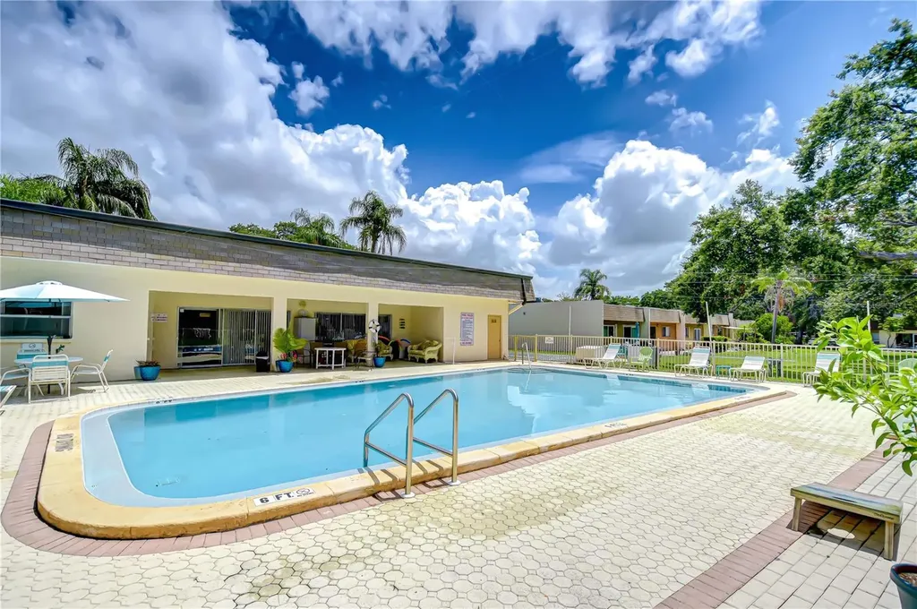 11511 113th Street Largo FL 33778