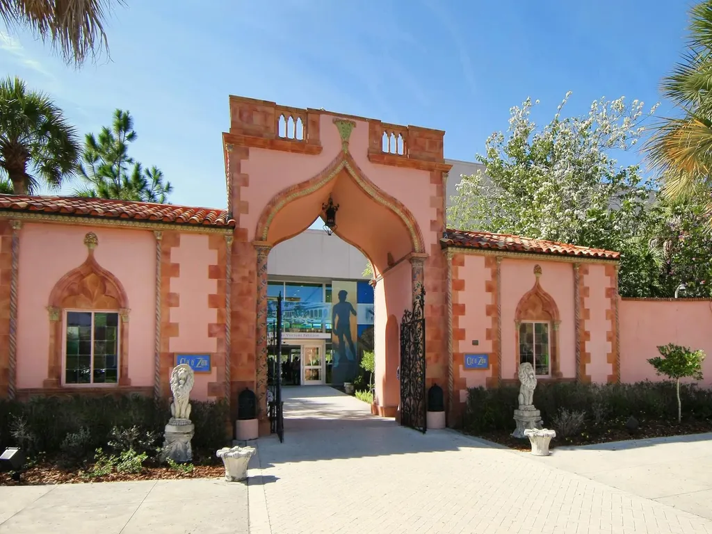 1625 4th Street Sarasota FL 34236