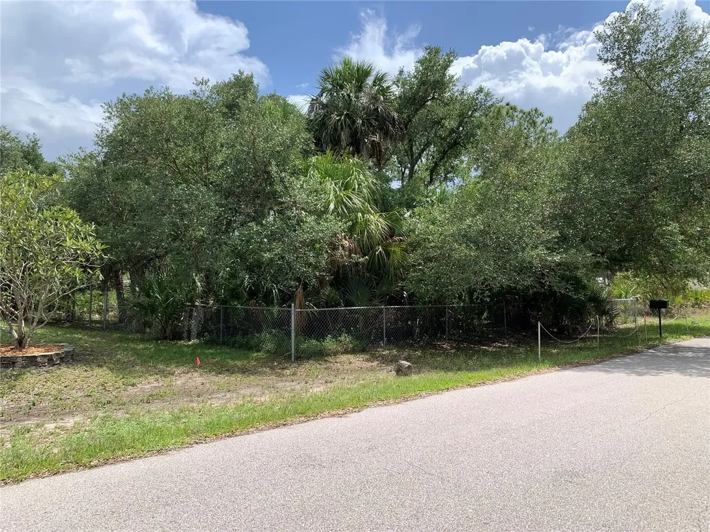 17489 Clover Port Charlotte FL 33948
