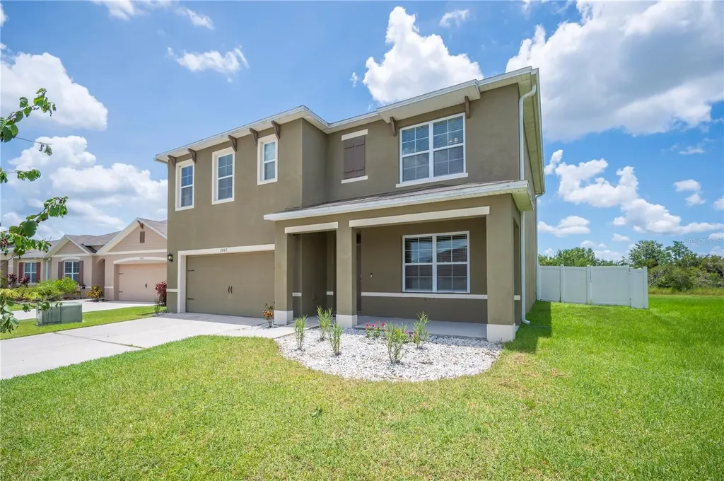 2062 Blue Highlands Drive Lakeland FL 33811