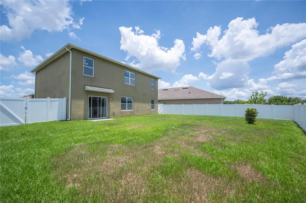 2062 Blue Highlands Drive Lakeland FL 33811