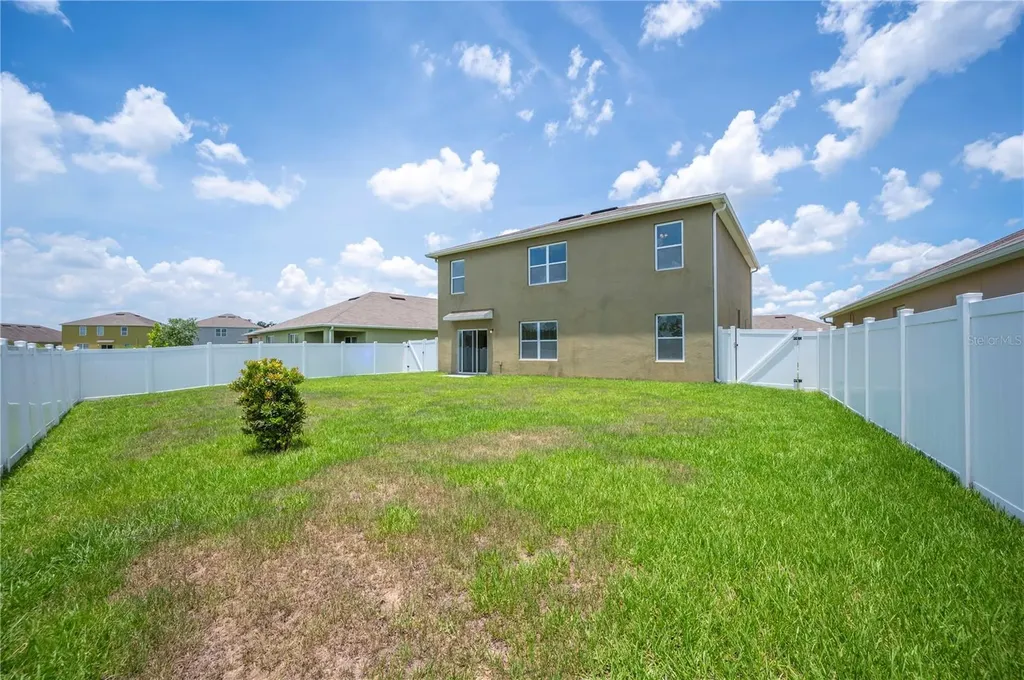 2062 Blue Highlands Drive Lakeland FL 33811