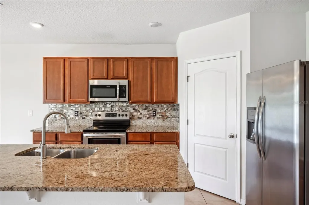 2062 Blue Highlands Drive Lakeland FL 33811