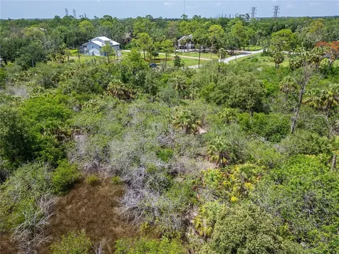 Strathmore Avenue Oldsmar FL 34677