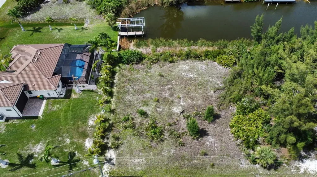 10462 Poughkeepsie Circle Port Charlotte FL 33981