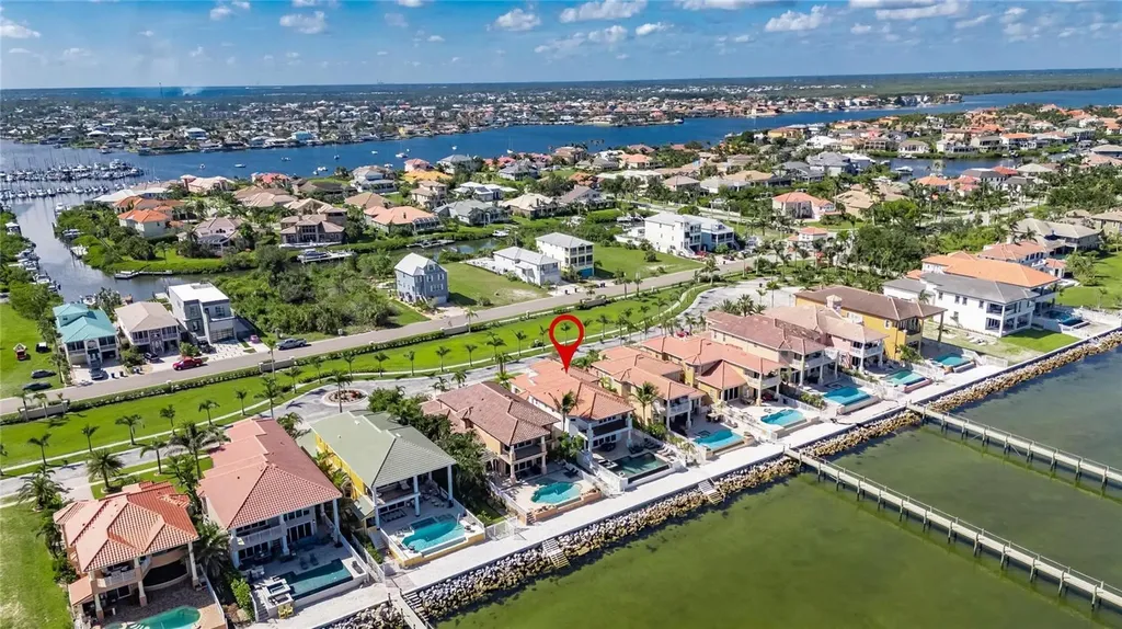 6418 Bright Bay Court Apollo Beach FL 33572