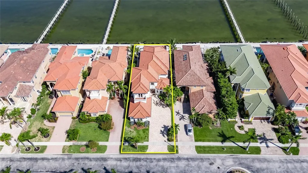 6418 Bright Bay Court Apollo Beach FL 33572
