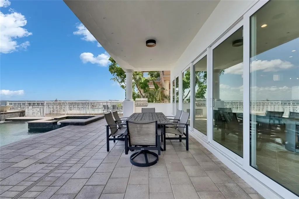 6418 Bright Bay Court Apollo Beach FL 33572