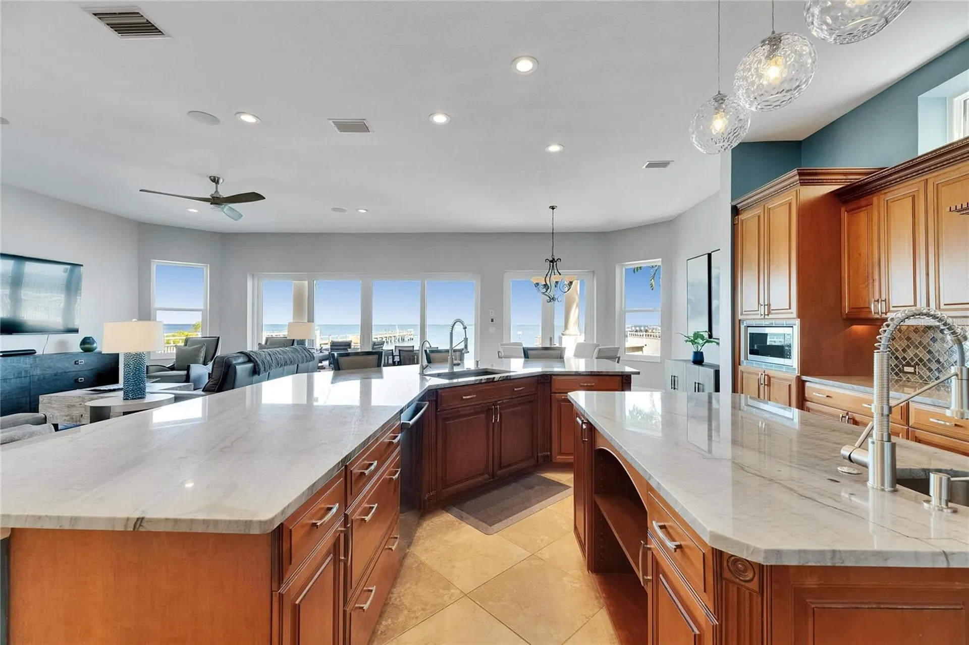 6418 Bright Bay Court Apollo Beach FL 33572