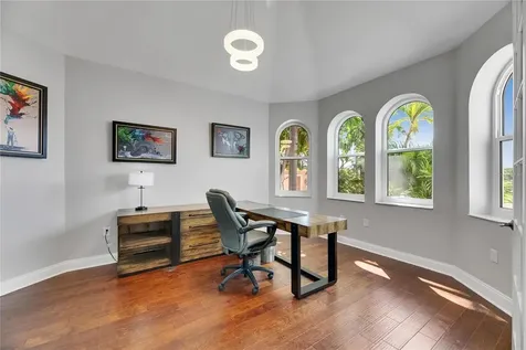6418 Bright Bay Court Apollo Beach FL 33572
