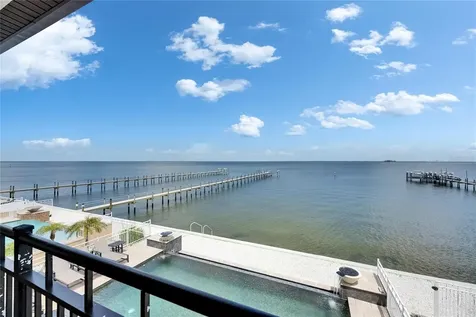 6418 Bright Bay Court Apollo Beach FL 33572