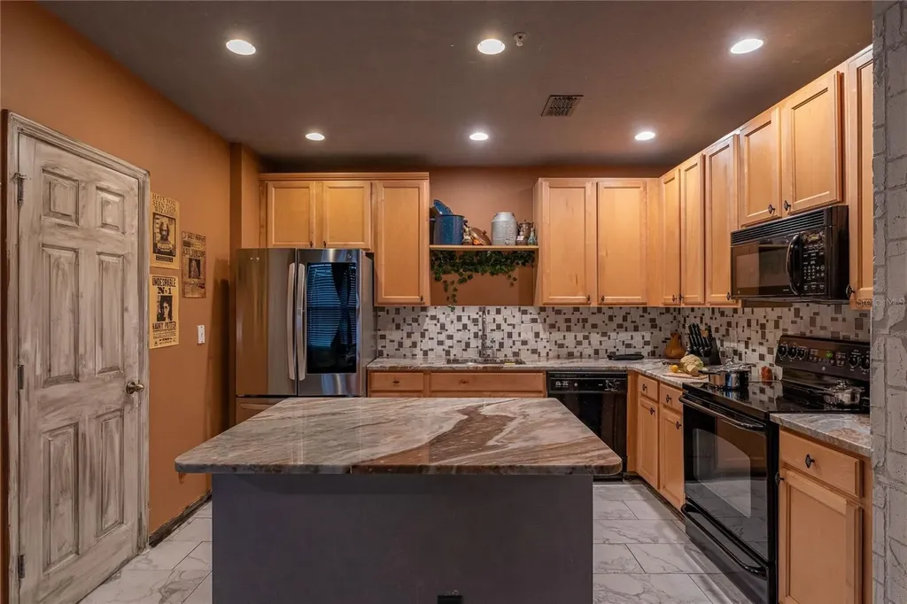 2041 Lacie Jo Lane Kissimmee FL 34743