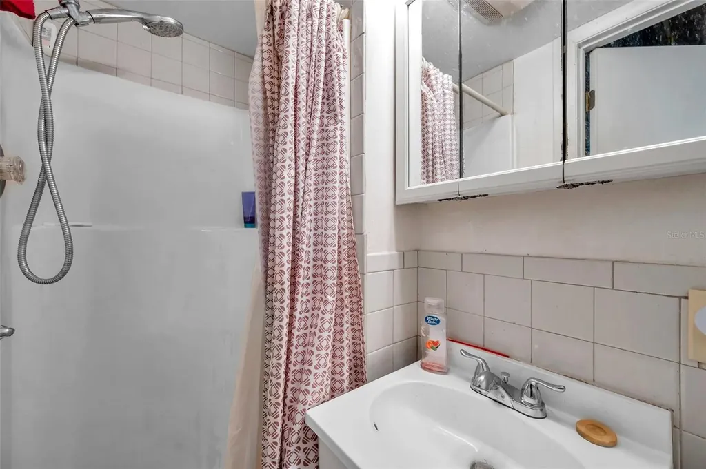 3118 Lloyd Drive Holiday FL 34691