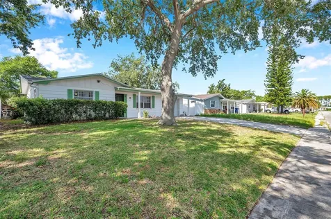 3118 Lloyd Drive Holiday FL 34691
