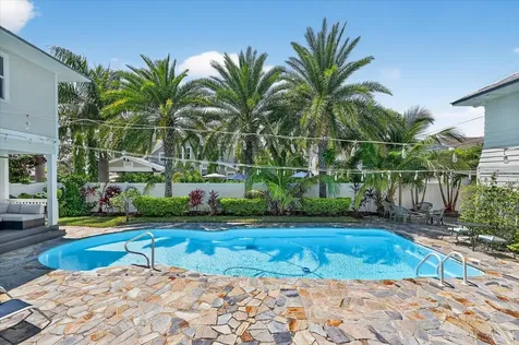 235 10th Avenue NE St Petersburg FL 33701
