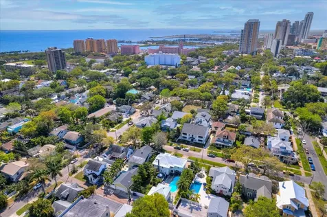 235 10th Avenue NE St Petersburg FL 33701