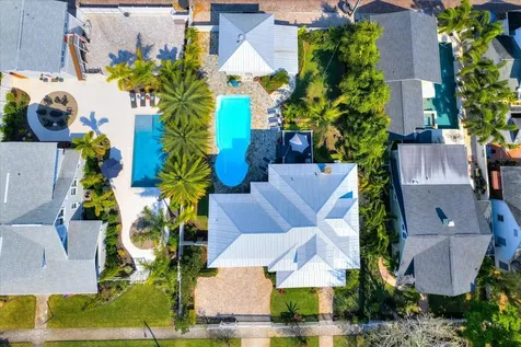 235 10th Avenue NE St Petersburg FL 33701