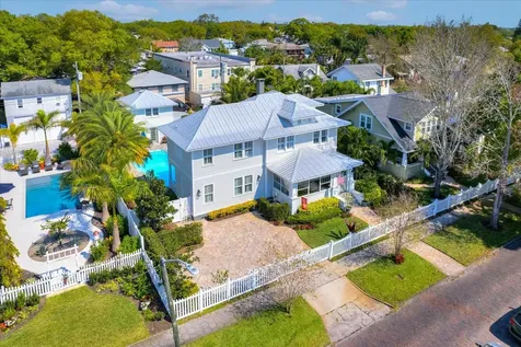 235 10th Avenue NE St Petersburg FL 33701