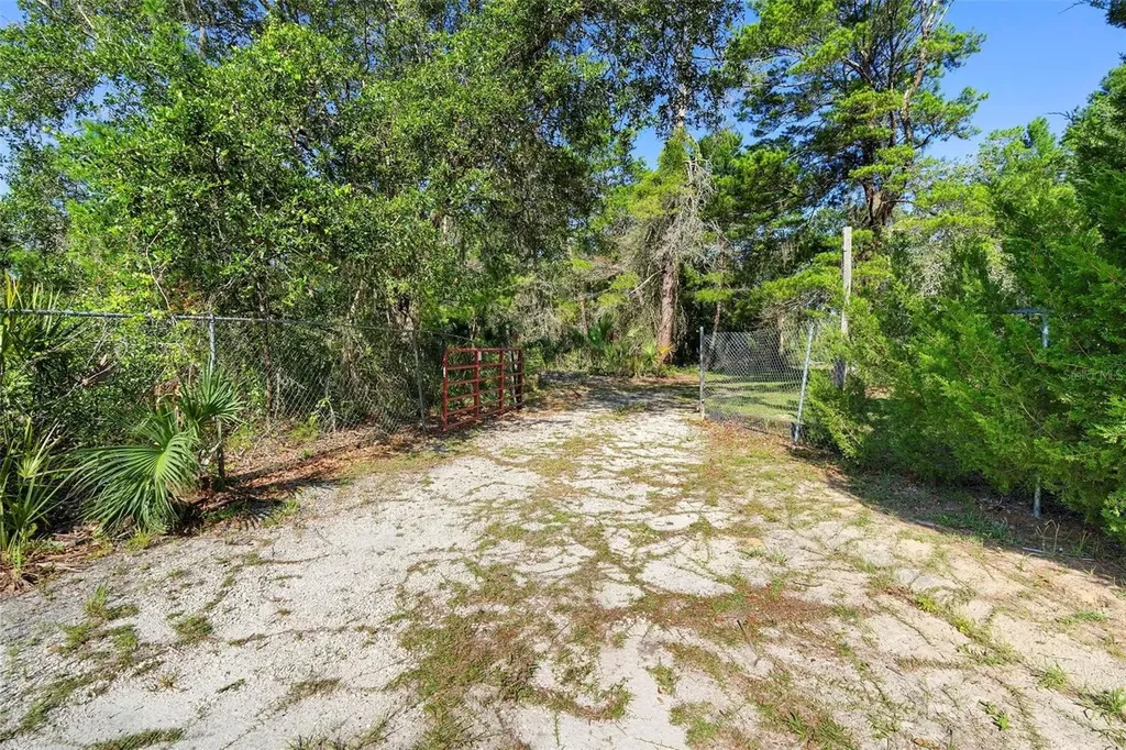 1835 S Glencoe Road New Smyrna Beach FL 32168