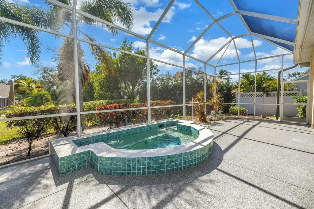 8616 15th Avenue NW Bradenton FL 34209