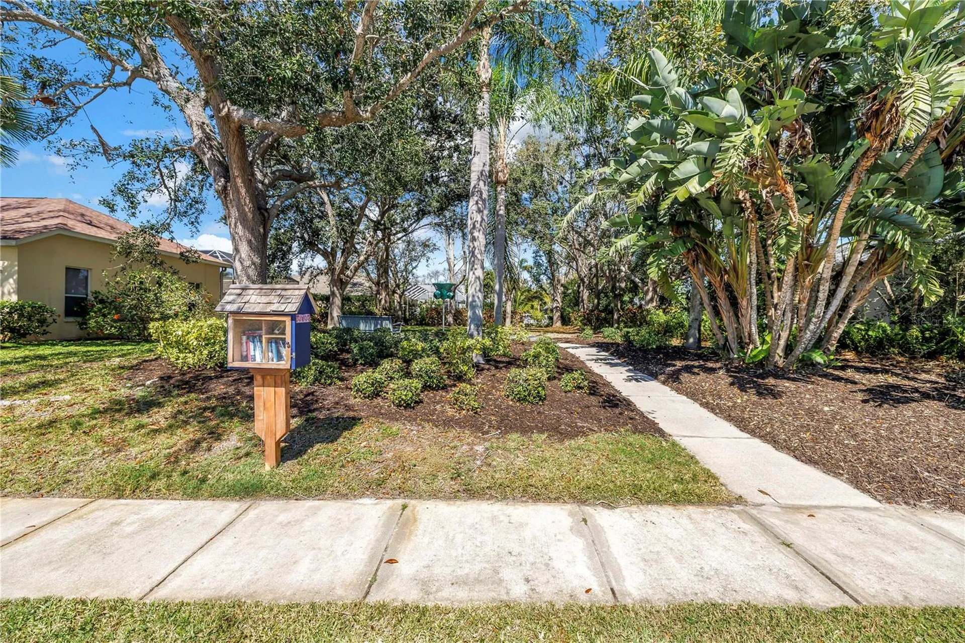 8616 15th Avenue NW Bradenton FL 34209