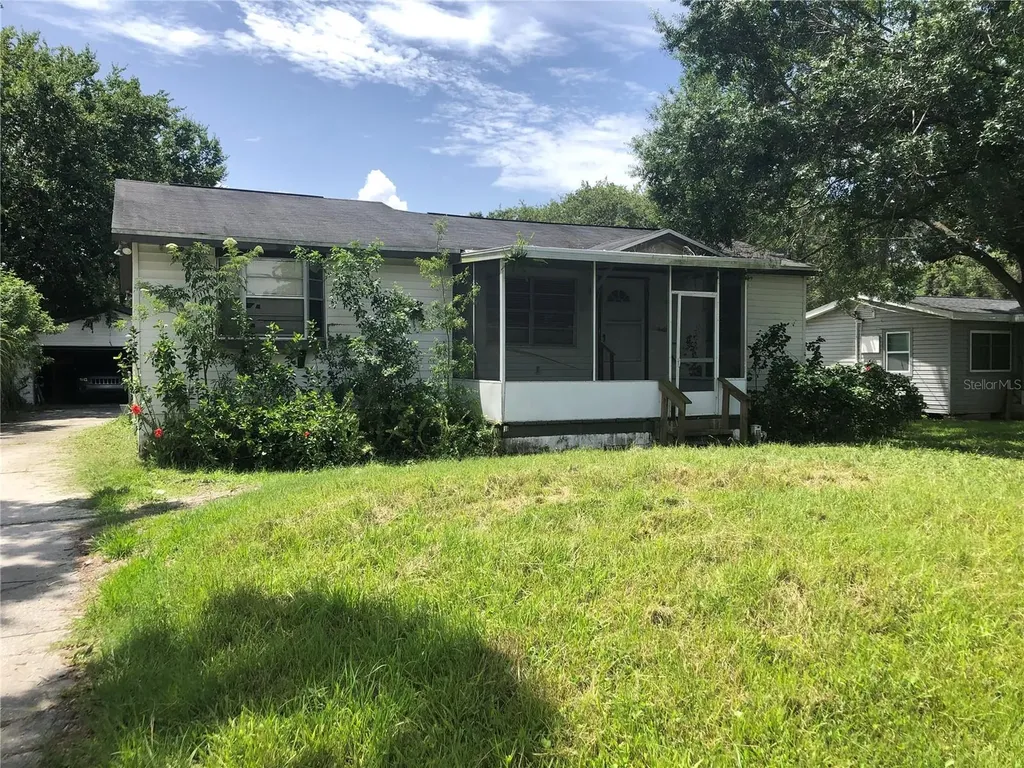 6403 Elliot Drive Tampa FL 33615