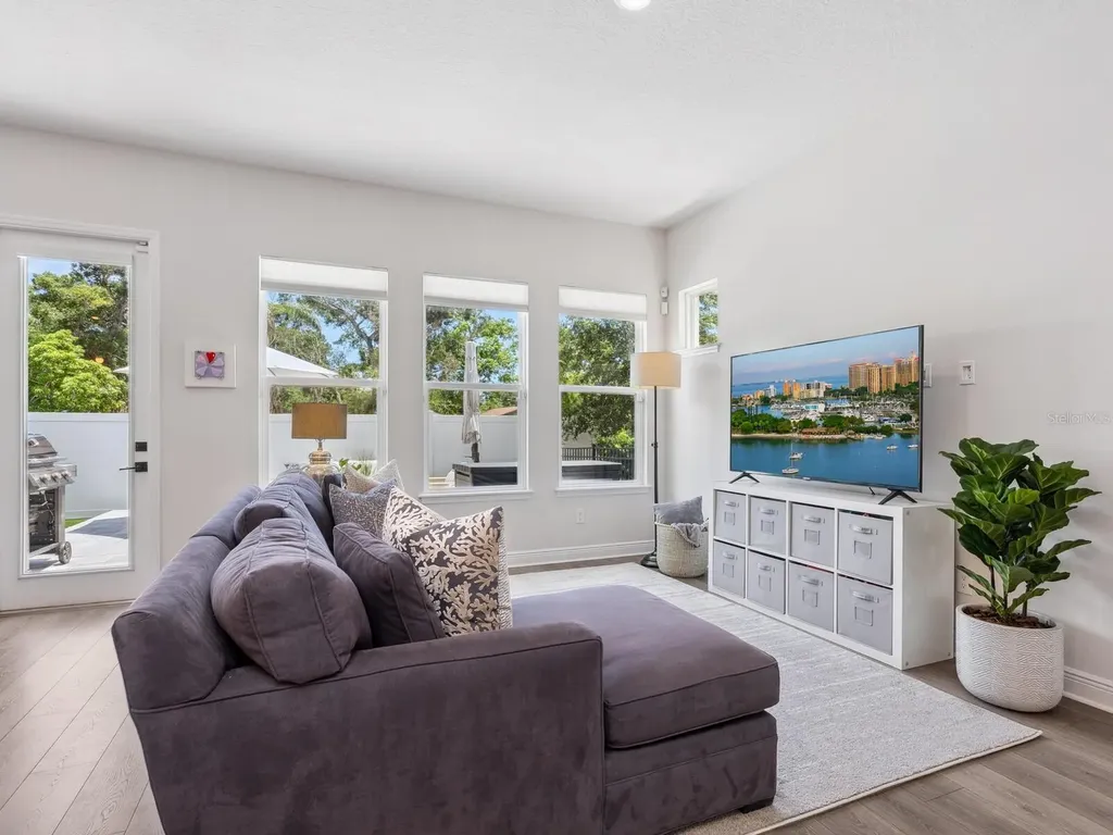2217 Muesel Street Sarasota FL 34237