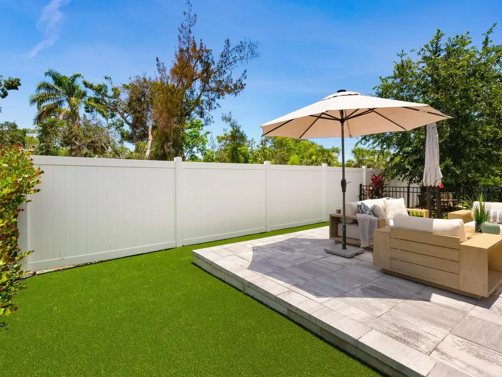 2217 Muesel Street Sarasota FL 34237