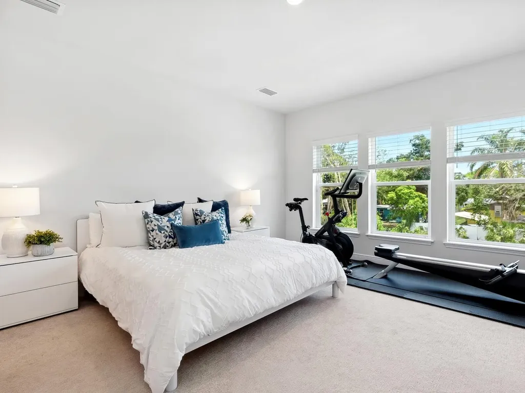 2217 Muesel Street Sarasota FL 34237