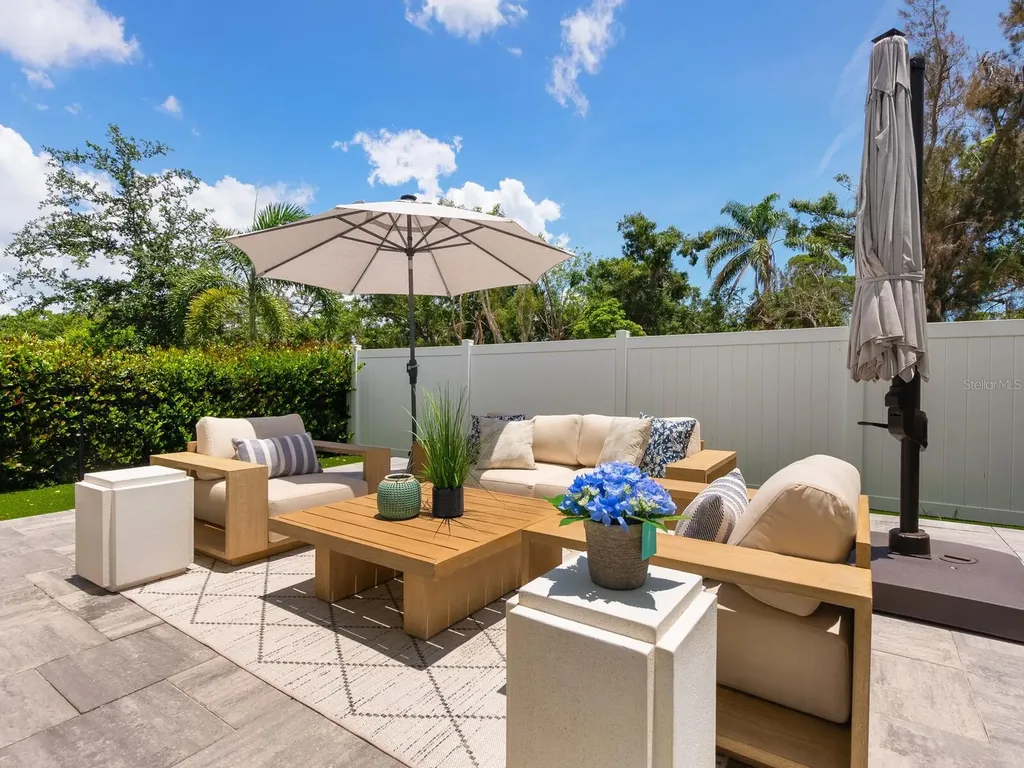 2217 Muesel Street Sarasota FL 34237