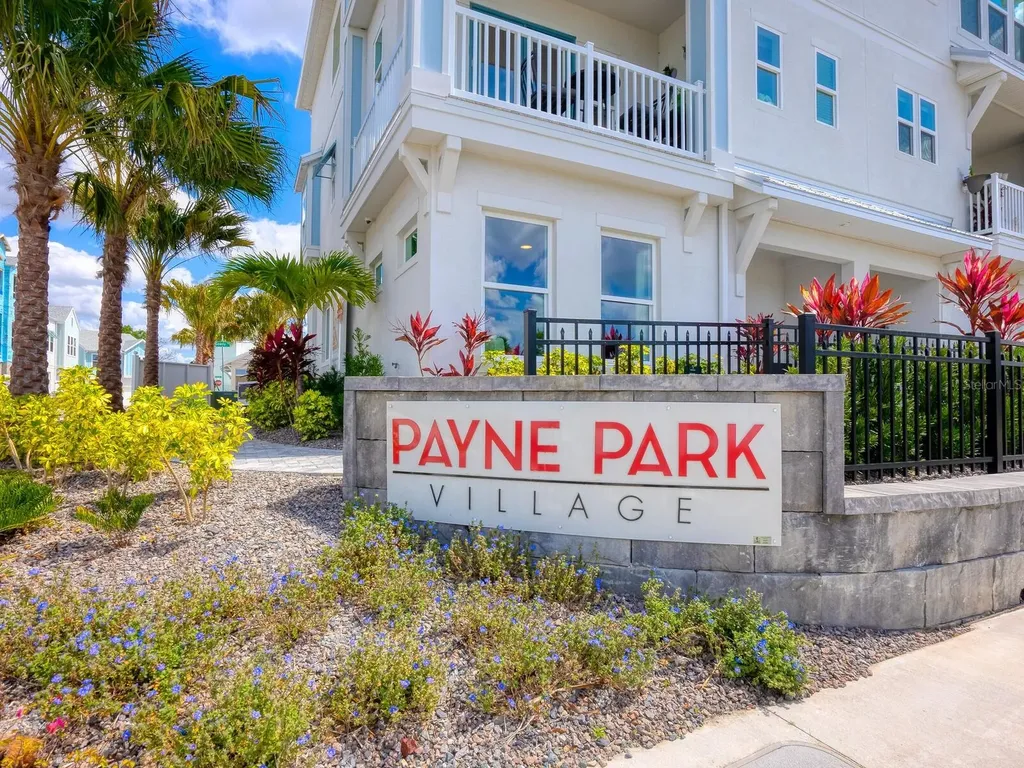 2217 Muesel Street Sarasota FL 34237