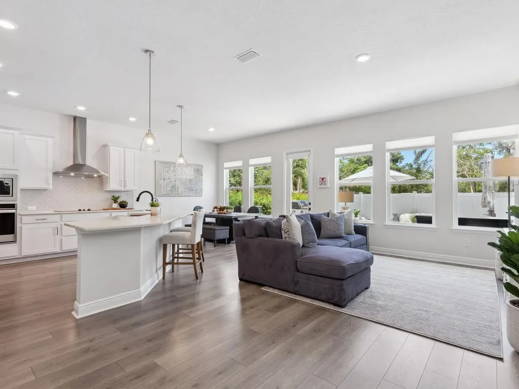 2217 Muesel Street Sarasota FL 34237