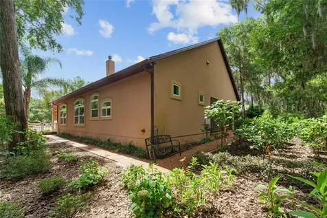 552 NW 136th Street Newberry FL 32669