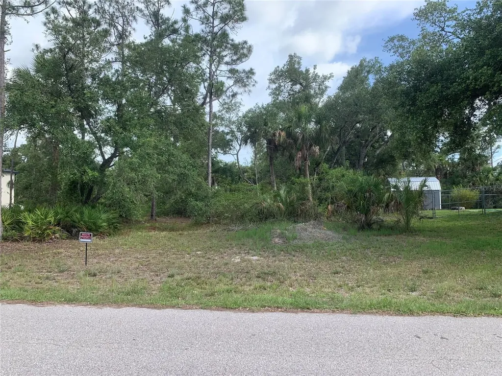 17505 Clover Port Charlotte FL 33948
