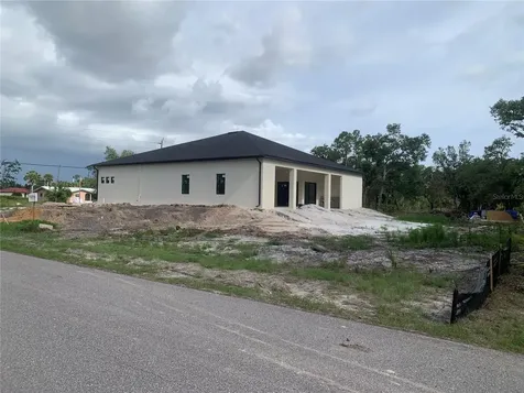17505 Clover Port Charlotte FL 33948