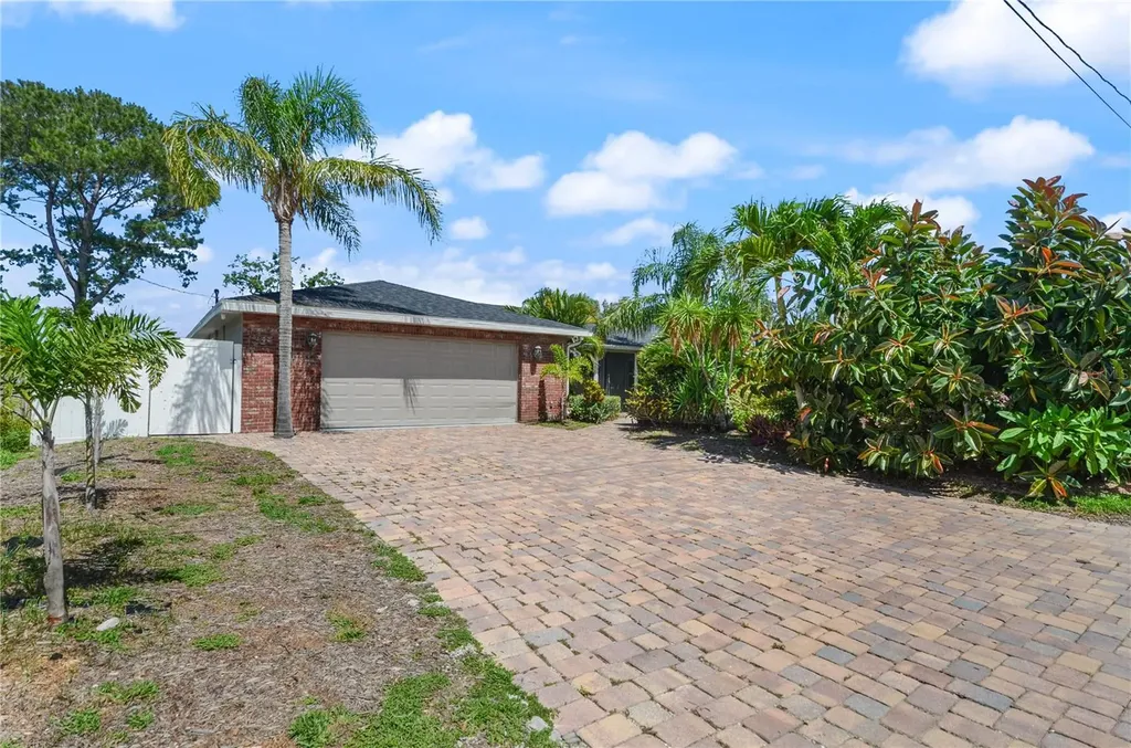 209 7th Street S Haines City FL 33844