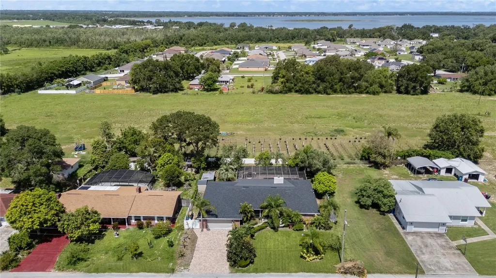 209 7th Street S Haines City FL 33844
