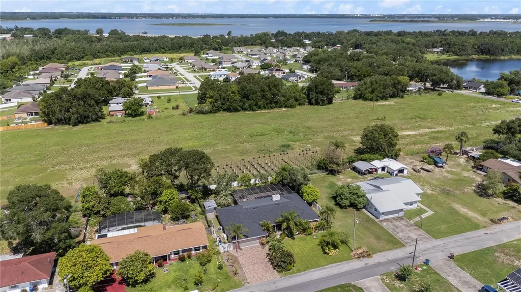 209 7th Street S Haines City FL 33844