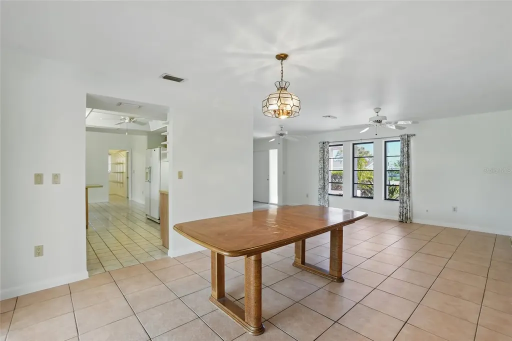 268 SE 46th Terrace Cape Coral FL 33904