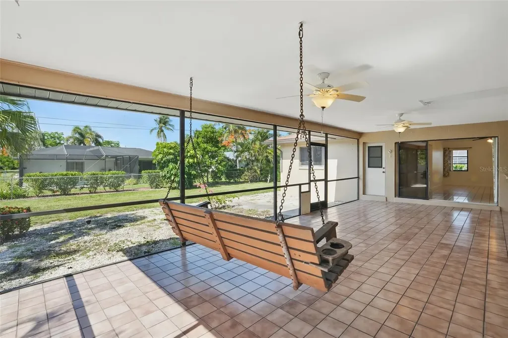 268 SE 46th Terrace Cape Coral FL 33904