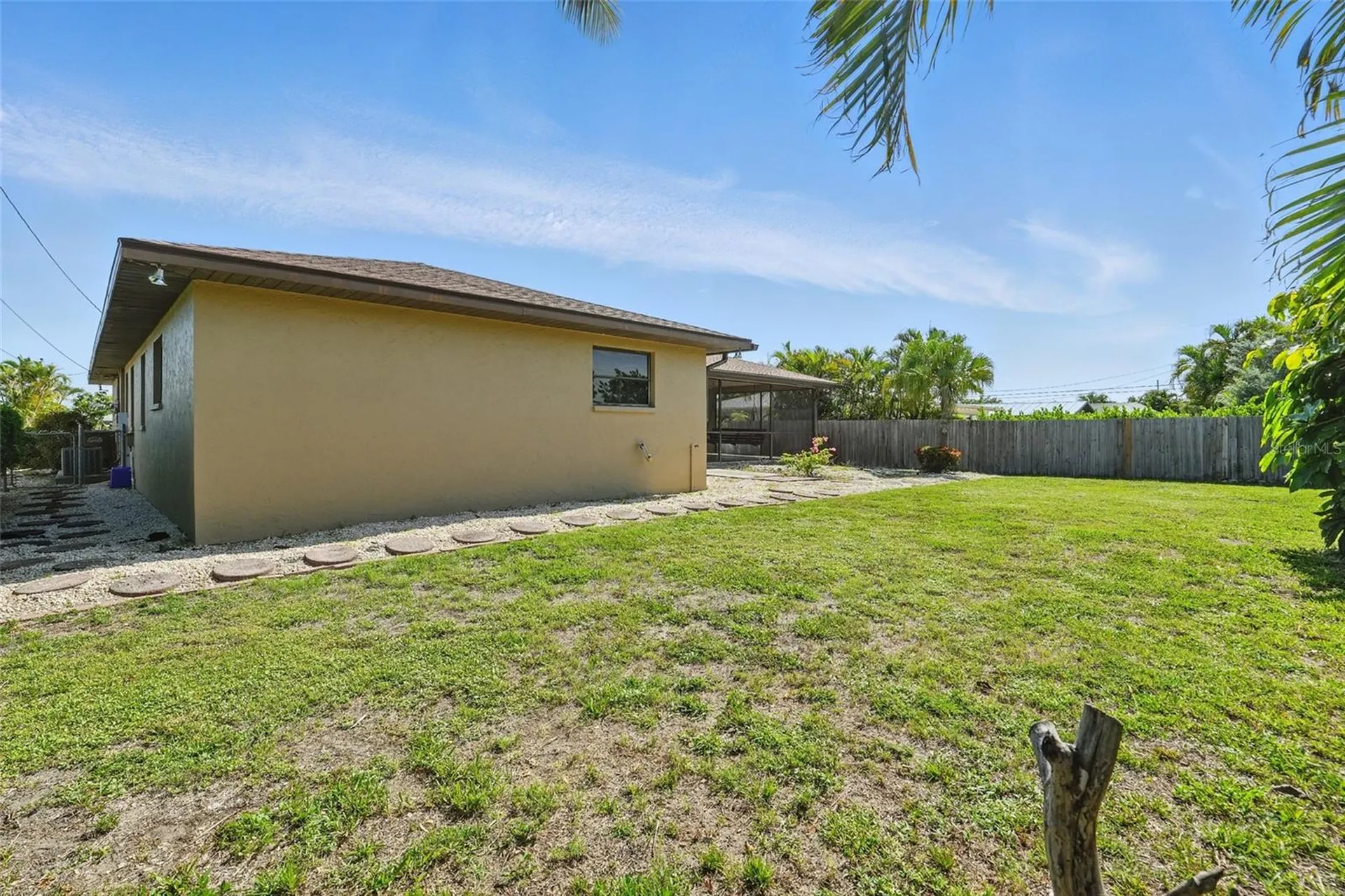 268 SE 46th Terrace Cape Coral FL 33904
